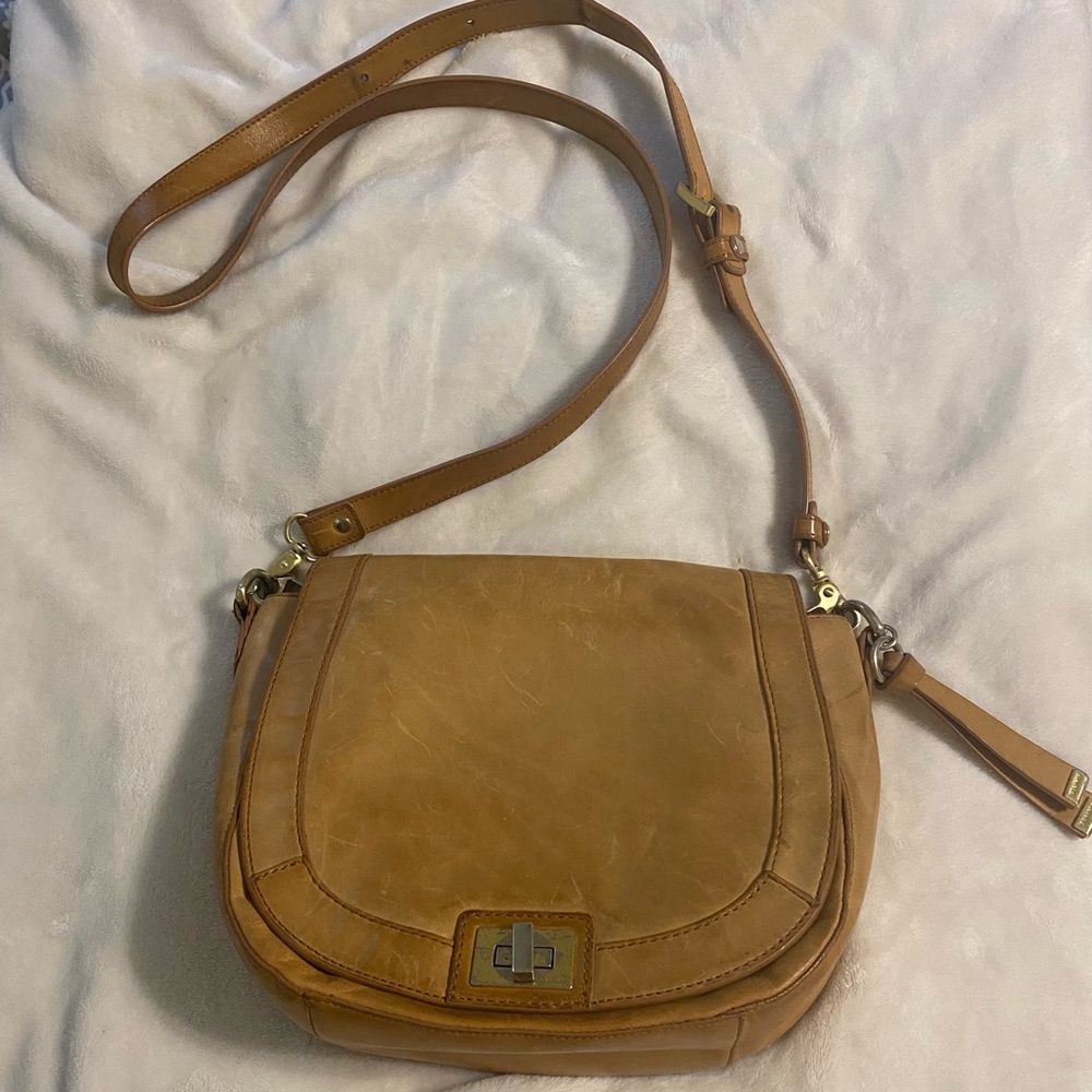 Brahmin crossbody brown purse.